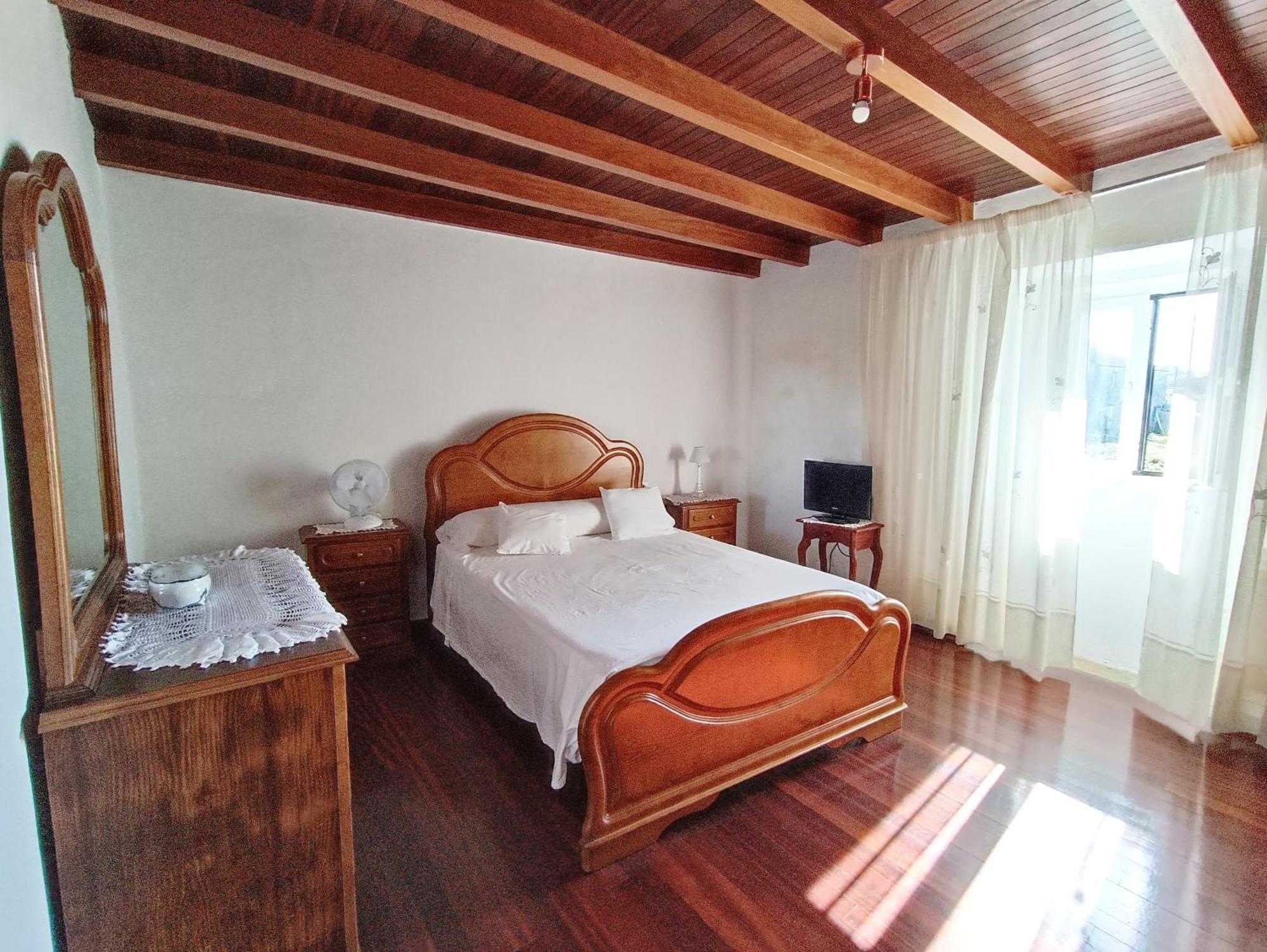 Вилла Casa Pepa De Enrique Лира Экстерьер фото
